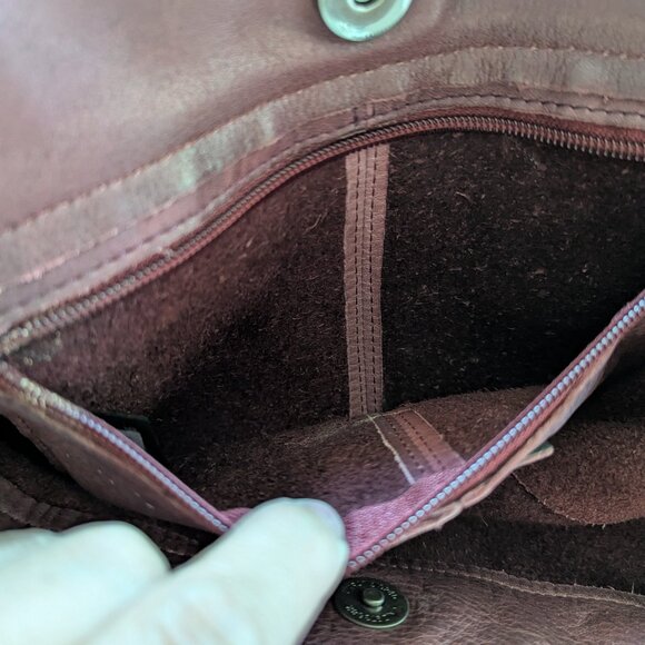 Latico Margie Leather Minimalist Slouchy Tote Book Shoulder Bag in Burgundy - Picture 12 of 14